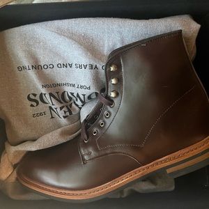 Brand new 400$ Allen Edmonds water proof boots! Never worn size 11.5